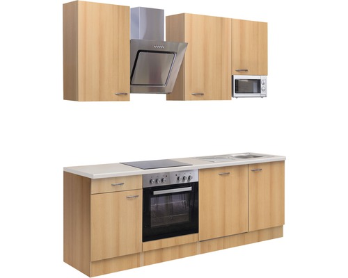 Kuchynská linka s hornými skrinkami, digestorom, sporákom, drezom a mikrovlnnou rúrou