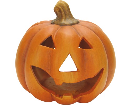 Tekvicová lampa s vyrezávanou tvárou na Halloween