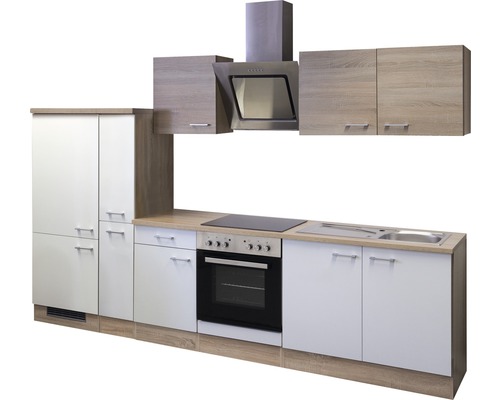 Vstavaná kuchyňa so skrinkami, drezom, sporákom, rúrou a digestorom