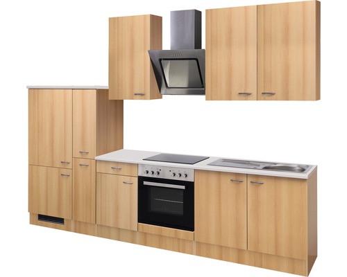 Kuchynská linka so závesnými skrinkami, digestorom, sporákom, drezom a vstavanými skriňami