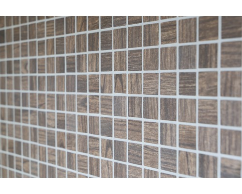 Mozaikové dlaždice s dreveným vzhľadom