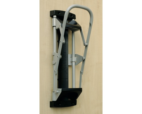 Nástenný držiak na ručné náradie na úsporné skladovanie