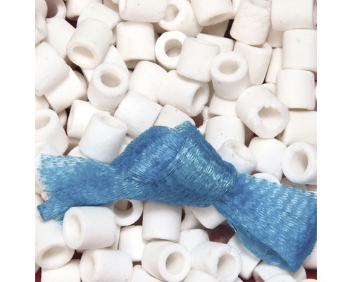 Keramické krúžky do akváriového filtra s modrou sieťkou