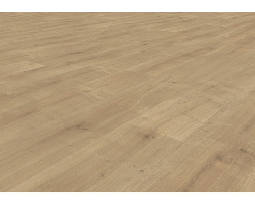 Položená laminátová podlaha so vzhľadom dreva