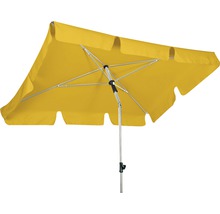 Štvorcový slnečník s kovovým rámom a látkovým poťahom