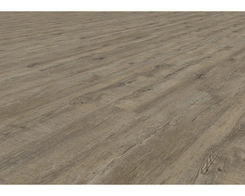 Položená laminátová podlaha so vzhľadom dreva.