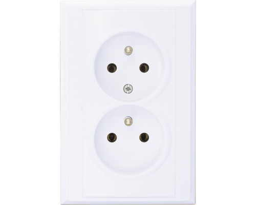 Dvojitá zásuvka s dvoma zásuvnými miestami