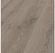 Detail laminátovej podlahy s drevenou štruktúrou