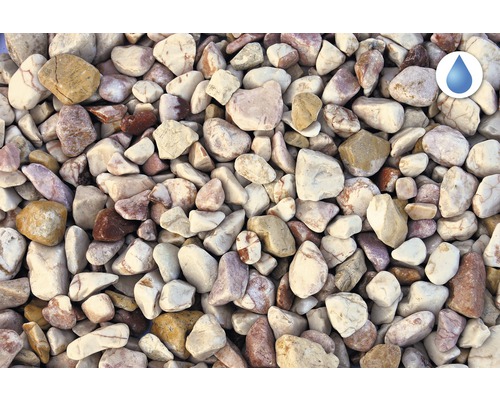 Detailný záber dekoračného štrku do záhrady