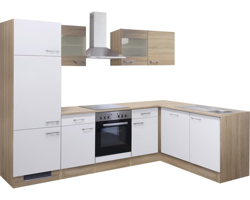 Kuchynská linka s drezom, sporákom, digestorom a závesnými skrinkami