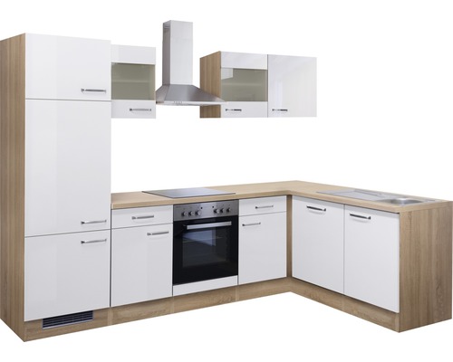 Kuchynská linka s vysokou skriňou, digestorom, sporákom a drezom