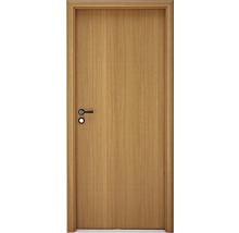 Drevené dvere s kľučkou