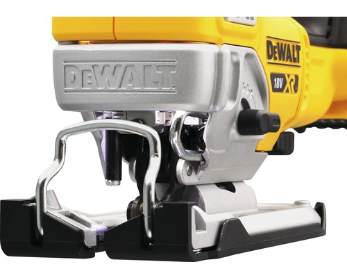 Detailný pohľad na priamočiaru pílu DeWalt, 18 V.