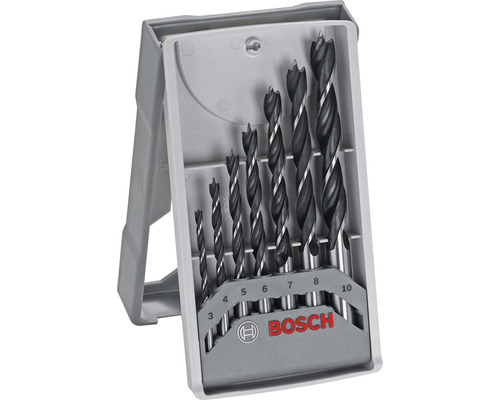 Sada Forstnerových vrtákov Bosch rôznych veľkostí v otvorenom plastovom kufríku
