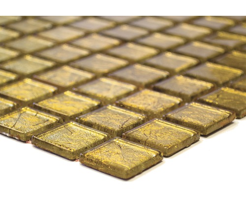 Mozaikové dlaždice v štvorcovom tvare, vhodné pre návrh stien a podláh