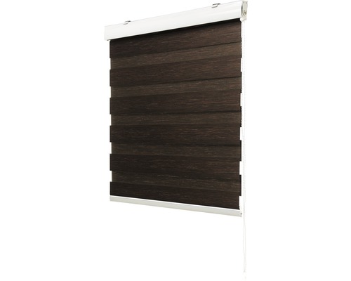 Oknenná roleta s horizontálnymi pruhmi na reguláciu svetla