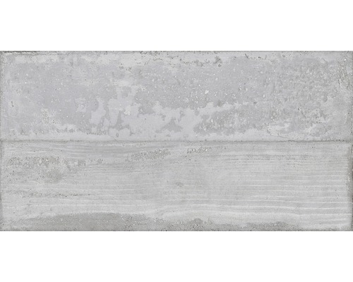 Sivá obkladová dlaždica s drevenou štruktúrou do interiéru