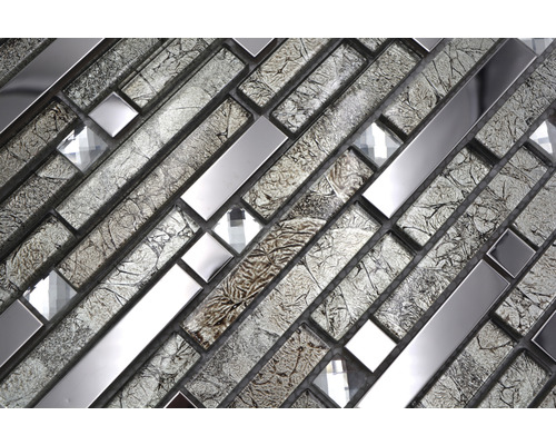 Mozaikové dlaždice so sklenenými a zrkadlovými prvkami