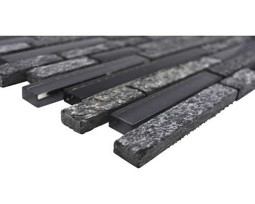 Mozaika zo skla a kameňa