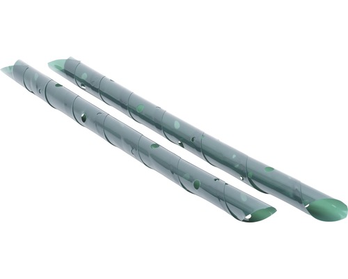 Dve plastové podpery rastlín so špirálovitým dizajnom a otvormi