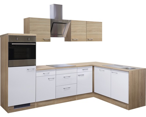 Vstavaná kuchyňa so skrinkami, digestorom, drezom a sporákom