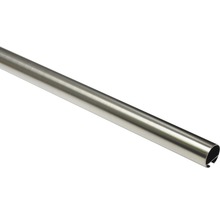 Kovová šatníková tyč