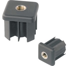 Dve štvorcové rúrkové zátky z plastu so závitovou vložkou