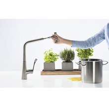 Kuchynská batéria Hansgrohe Metris Select 14884000-thumb-2 Kuchynská batéria Hansgrohe Metris Select 14884000-thumb-2
