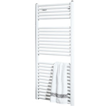 Biely radiátor na uteráky s uterákom