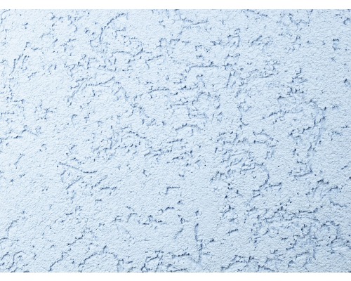 Detail steny s hrubou omietkou