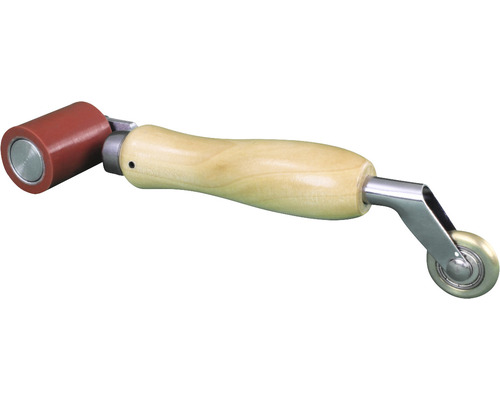 Švový valček s drevenou rukoväťou a dvoma valčekmi