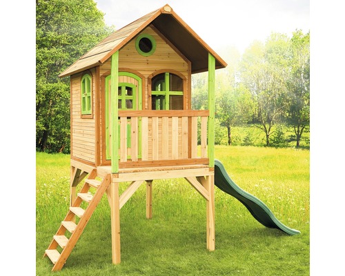 Drevený hrací domček so šmykľavkou a rebríkom do záhrady