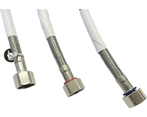 Tri pancierové hadice s rôznym značením pre sanitárne inštalácie