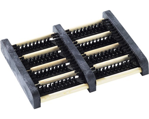 Čistiaca rohožka s radmi kefiek a drevenými priečkami