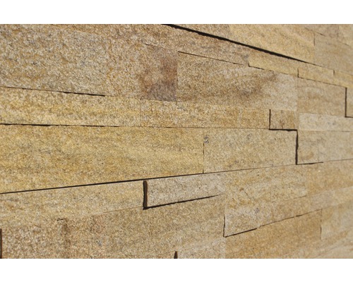 Obklad steny z prírodného kameňa