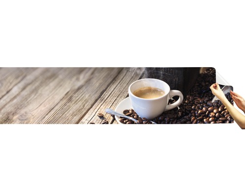 Nástenná maľba s motívom kávy, šálka, zrná a drevený stôl