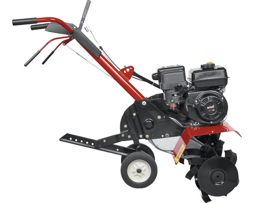 Motorový kultivátor na spracovanie pôdy v záhrade