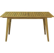 Drevený záhradný stôl s lamelami