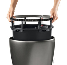 Inštalácia vnútornej vložky do kvetináča