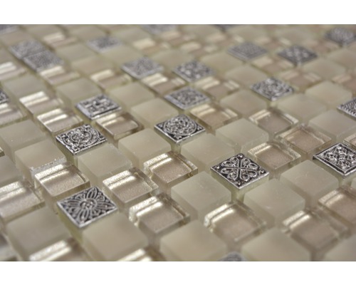 Mozaiková dlaždica so sklom a ornamentmi