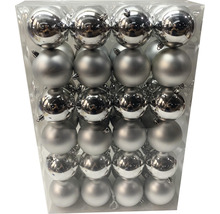 Balenie vianočných gúľ, striebornej farby, z plastu