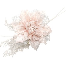 Dekoratívna umelá kvetina so striebornými trblietkami