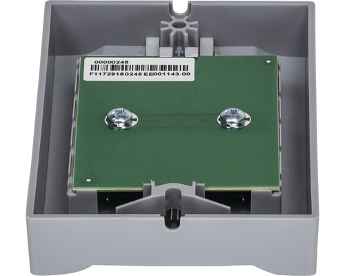 Podomietková krabica s doskou a skrutkami