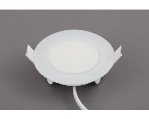 Stropné vstavané LED svietidlo