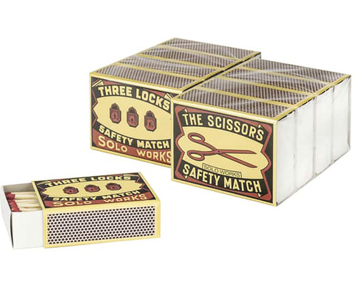 Zápalky v škatuľkách s potlačou