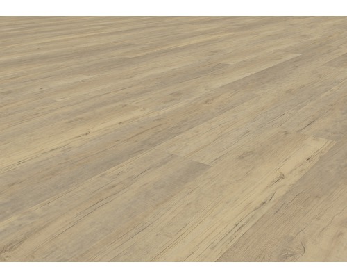 Položená laminátová podlaha s dreveným vzhľadom