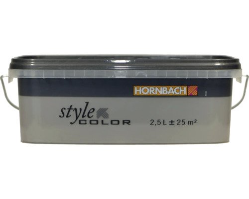 Vedro farby s objemom 2,5 litra na plochu približne 25 metrov štvorcových