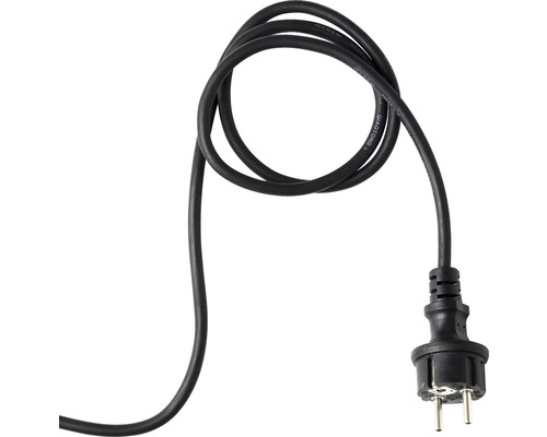 Čierny napájací kábel so zástrčkou pre elektrické spotrebiče