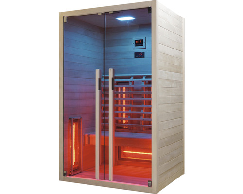 Infra sauna so sklenenými dverami a dreveným obkladom
