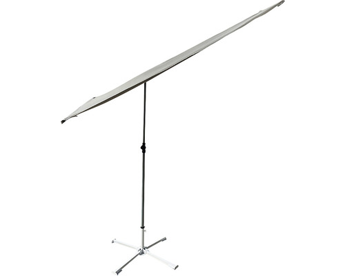 Premietacie plátno na statíve pre prezentácie a projekcie